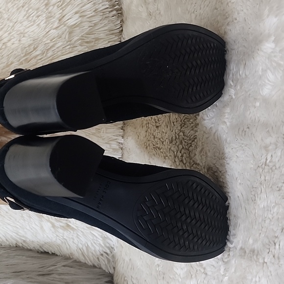 COLE HAAN HARRINGTON BOOTS - Picture 7 of 10